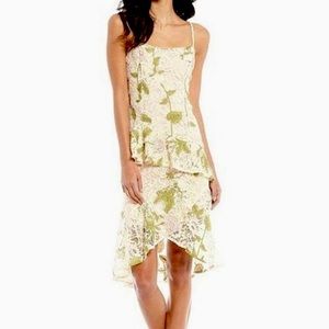 Alex Marie lace floral ruffle summer wedding dress size 2